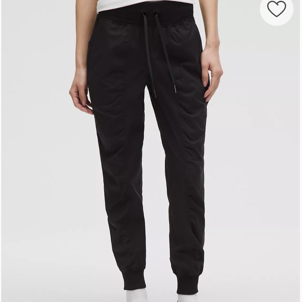 Lululemon Dance Studio Mid Rise Jogger Pants size 4